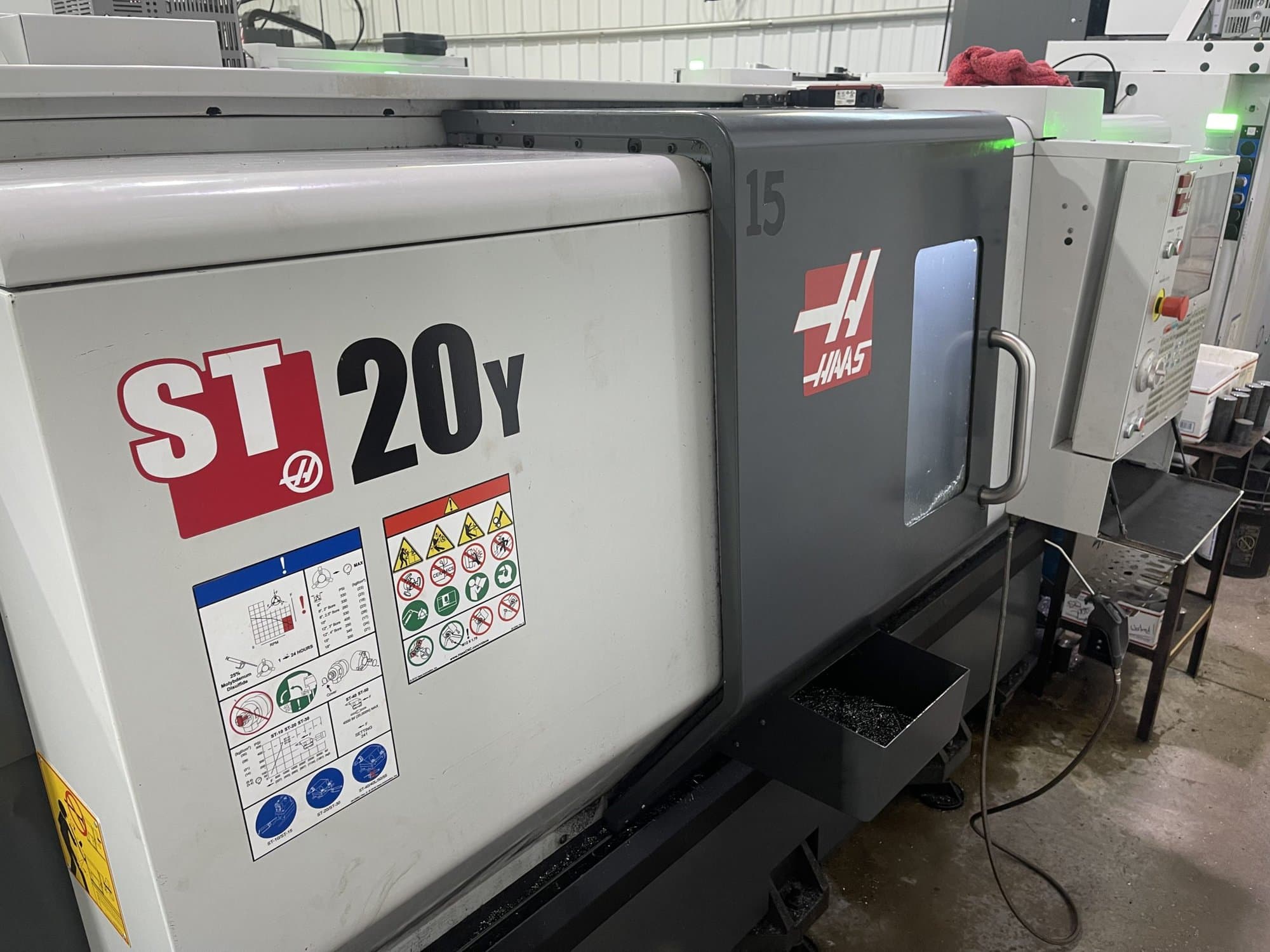 Haas ST-20Y CNC Lathe, 2018 - Live Tooling, Y-Axis, Parts Catcher, Presetter, Tailstock, HPC