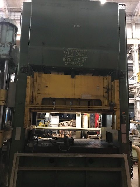 250 Ton Verson Press No. 250-S2-84 Straight Press, 1950 - Image 2