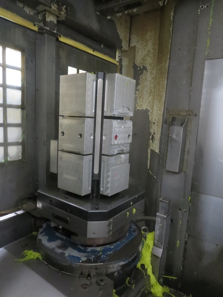 KIWA KNH-426X HMC, 2003-HPC, Fanuc Control, 12,000RPM, Chip Conveyor - Image 8