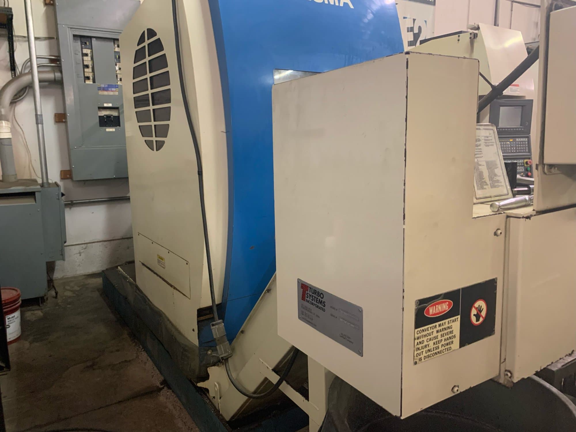 Okuma Crown MC-V4018 CNC Vertical Machining Center - 2005 - Image 4