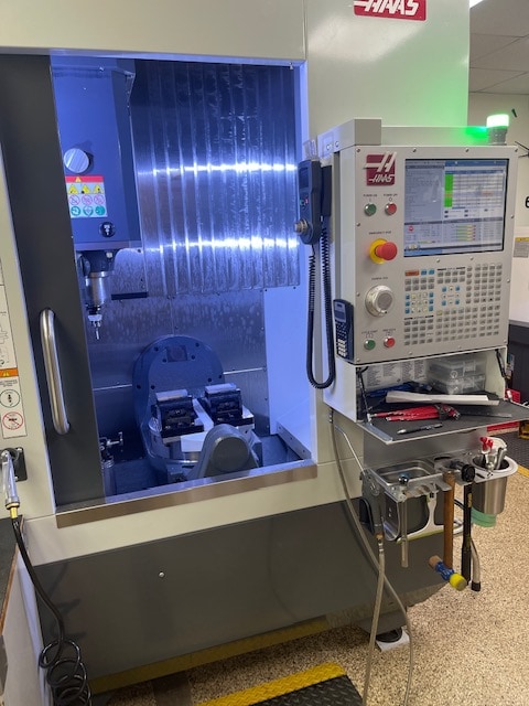 Haas UMC-500SS 5 Axis UMC, 2020 - WIPS, TSC, Hi Pressure Coolant, Thru Tool Air, Under Power