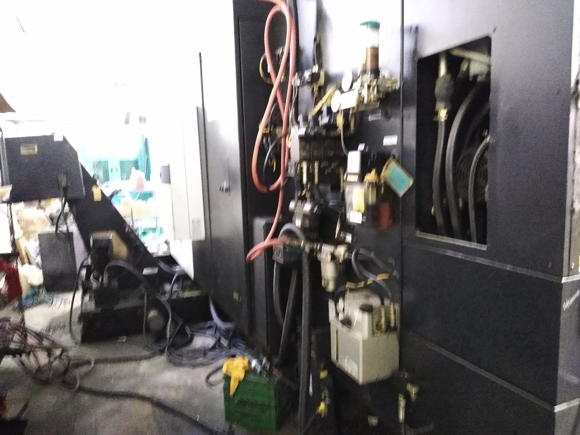 Mazak Variaxis 730-5X CNC UMC, 2004 - 5-Axis, Mazatrol Fusion 640M Control - Image 3