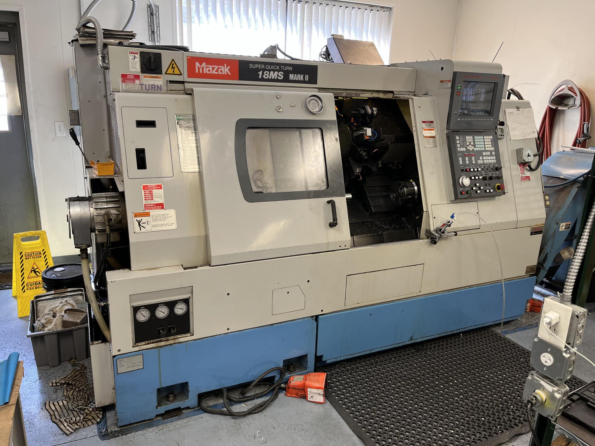 Mazak SQT18 MS CNC Lathe, 1996- Live Tooling, Sub Spindle,Presetter, Chip Conveyor