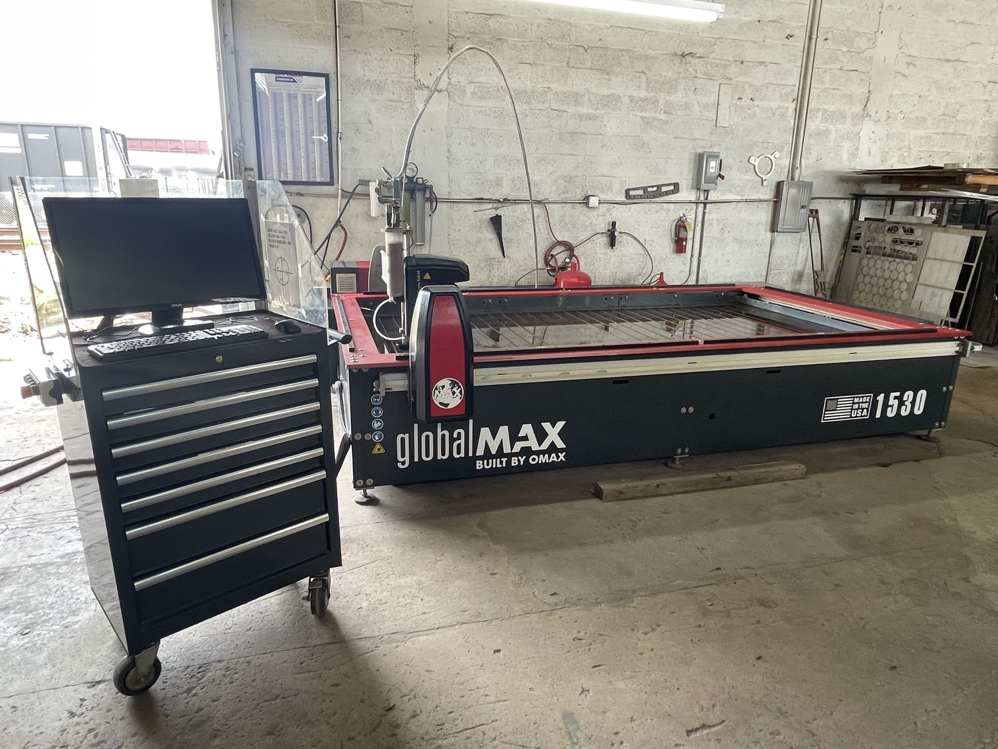5' x 10' Omax 1530 CNC Waterjet, 2021 - 30,000 PSI , Low Hours - Image 2