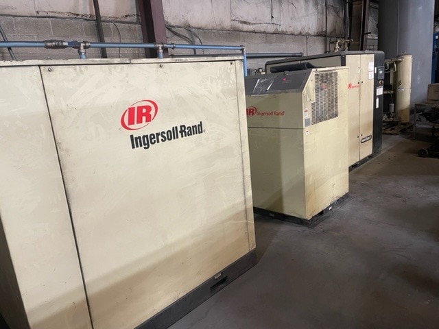 Ingersoll Rand Air Compressor SSR-XF60 275CFM, 2012- 60HP Motor - Image 4