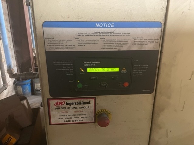 Ingersoll Rand Air Compressor SSR-XF60 275CFM, 2012- 60HP Motor - Image 2