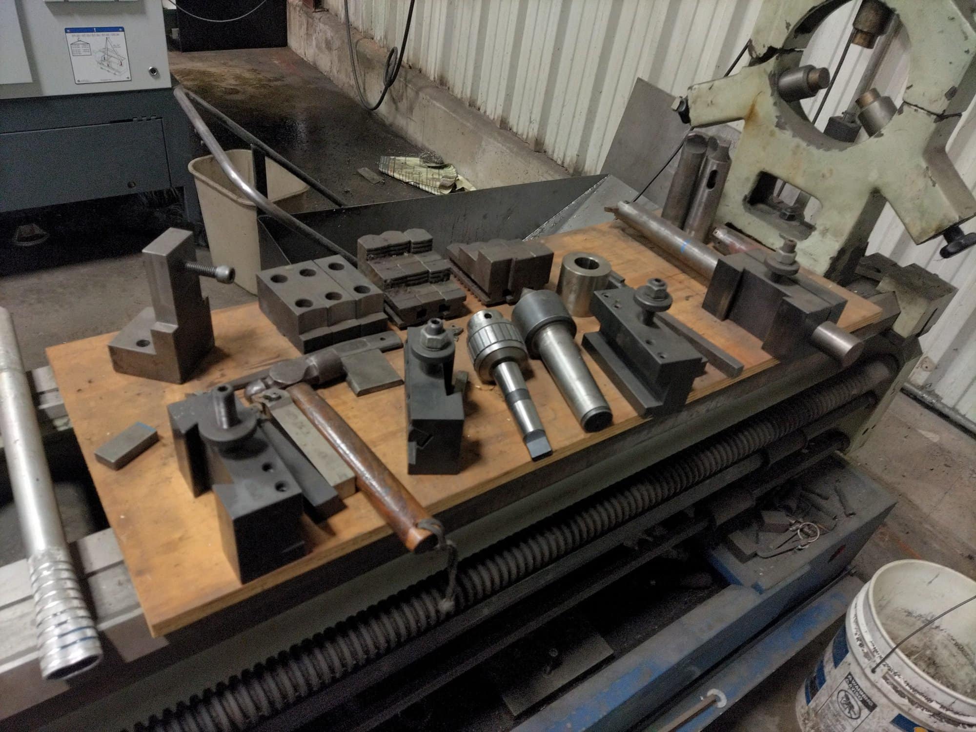 Summit 24X120B Engine Lathe, 1998 - 24" Chuck, 2 Steady Rests - Image 5