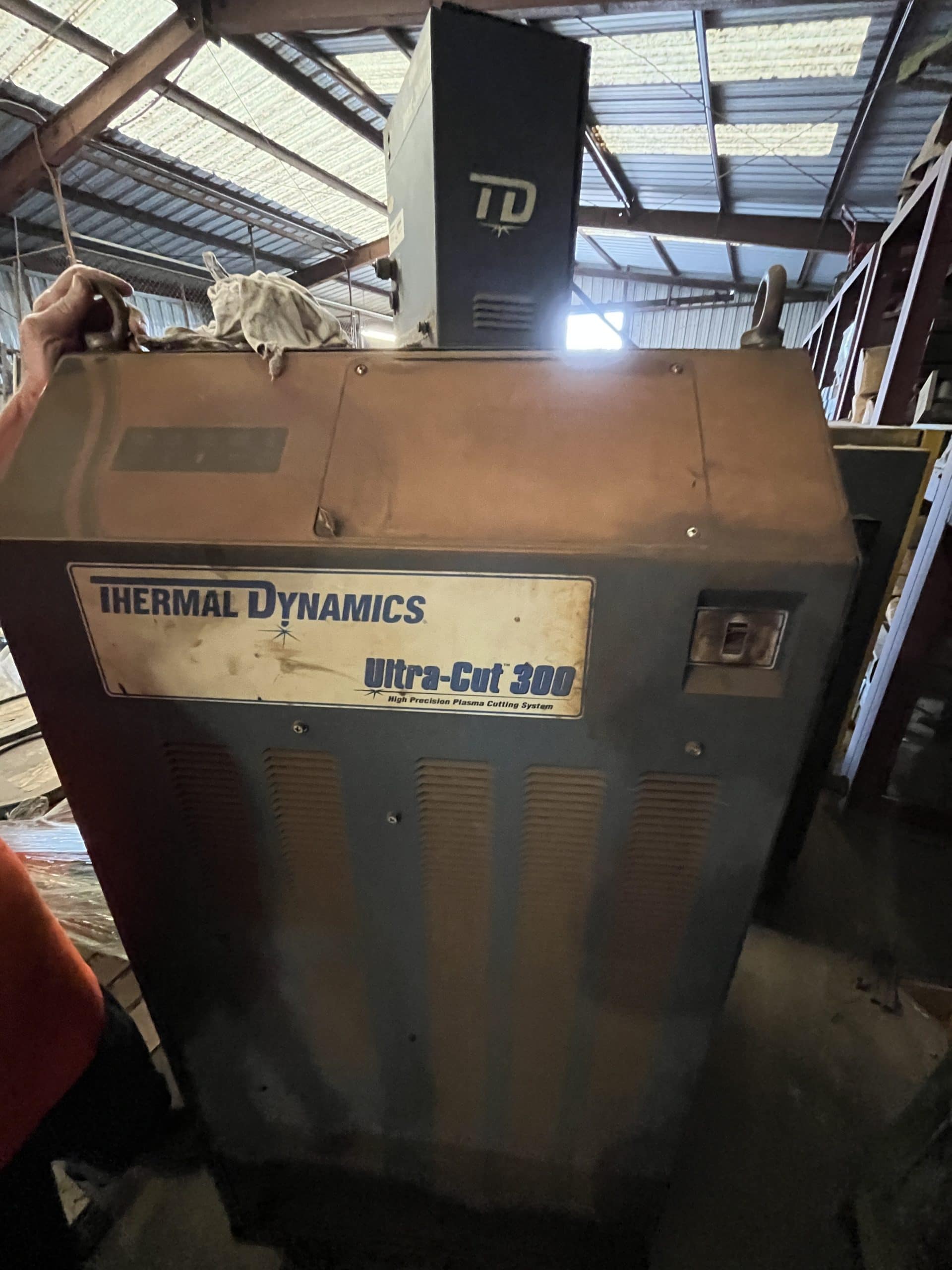 Thermal Dynamics Ultra Cut 300 Plasma Cutter DMC-3000, 2009