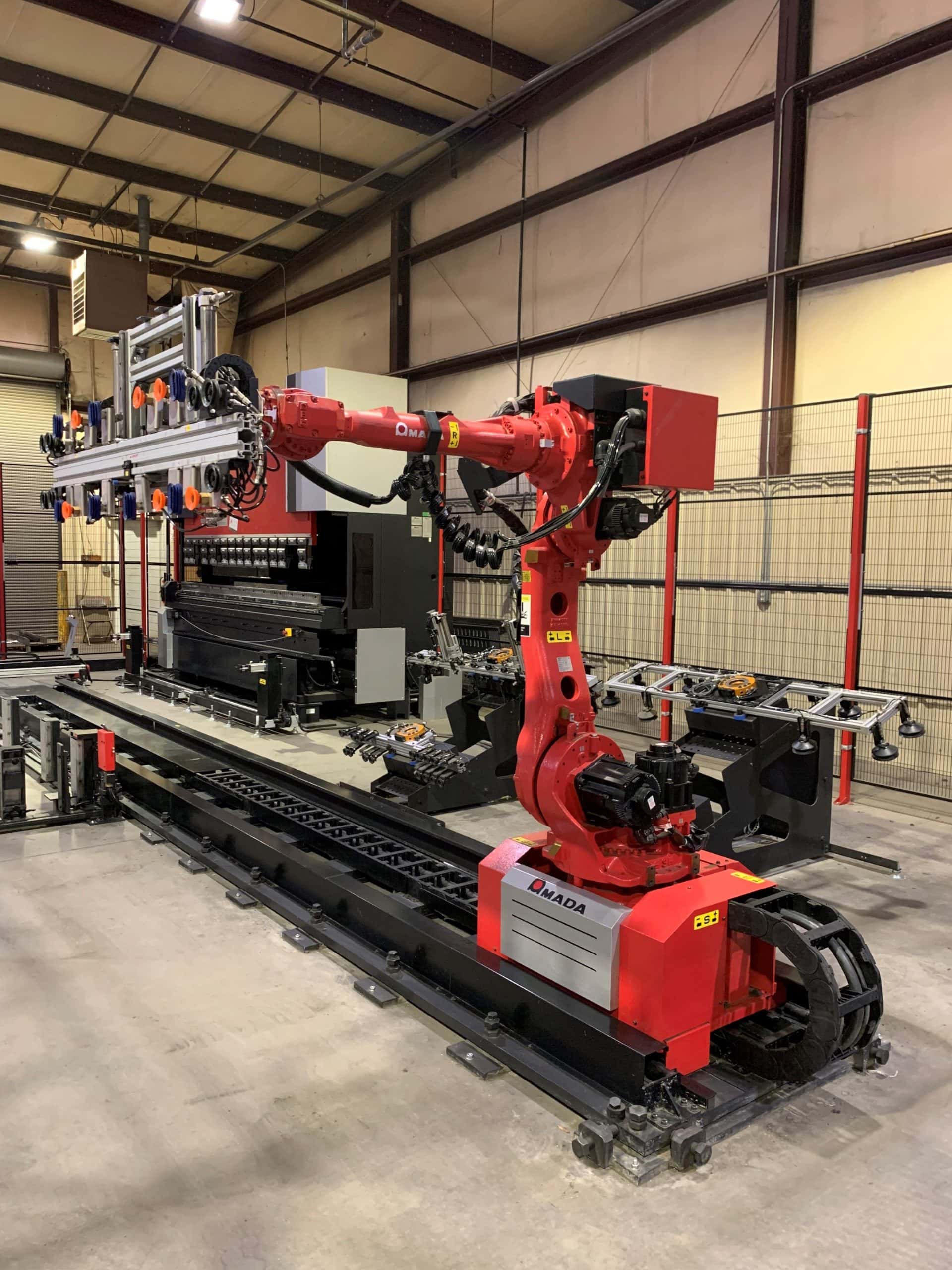 150 Ton x 10' Amada HG1303 RM Press Brake with Automated Bending System, 2018 - Image 4