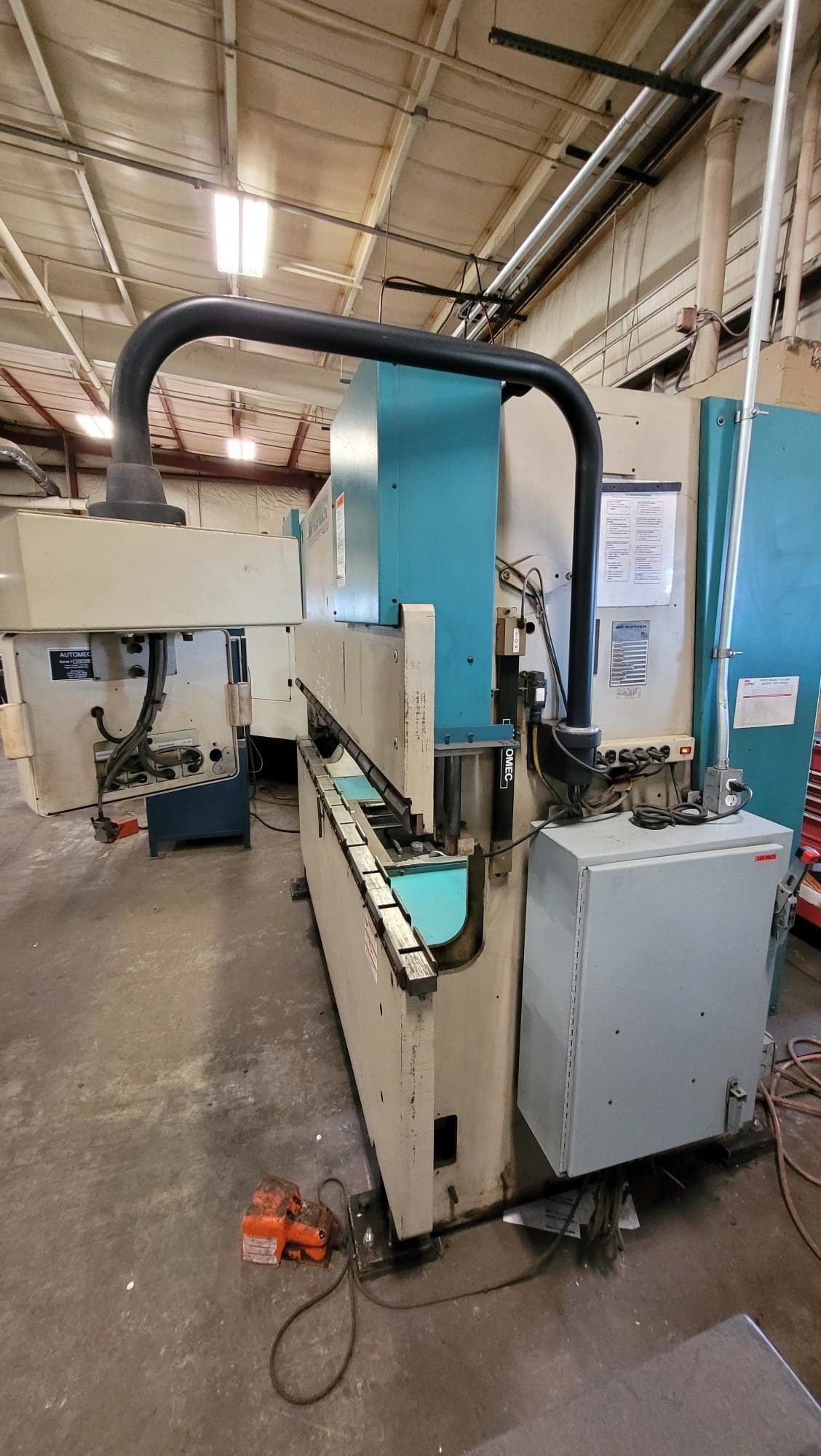 70 Ton x 8' Premier 870 CNC Press Brake, 2000- Automec CNC 300 2-Axis Backgauge - Image 5