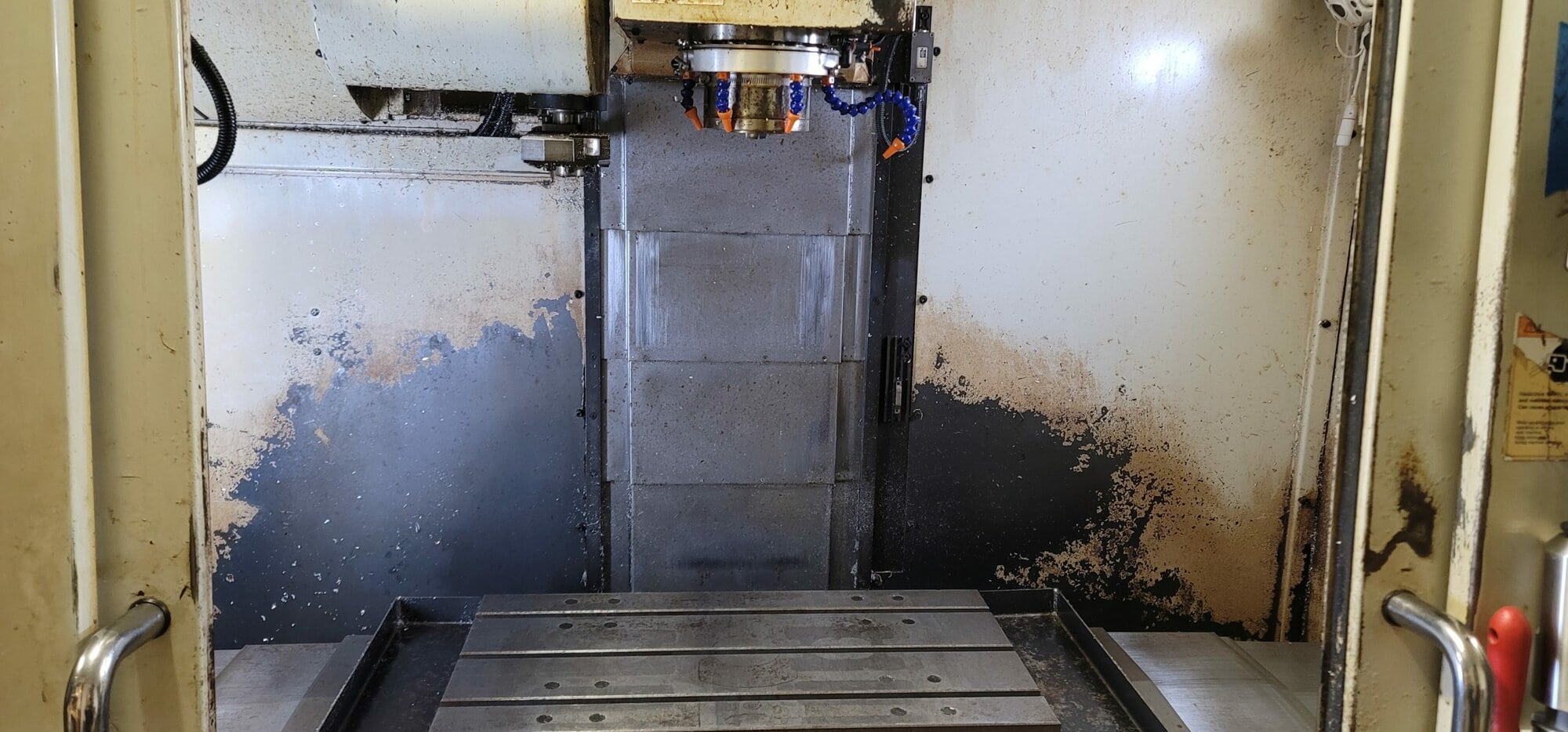 HURCO BMC-2416DS VMC, 1999-8K RPM, Ultimax SSX 4 Control - Image 5
