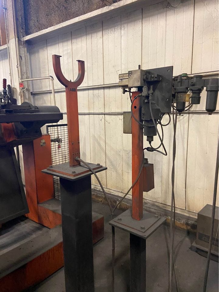 ABB IRB 2400 Robotic Welder - Equipped With Workpiece Positioner - Image 7