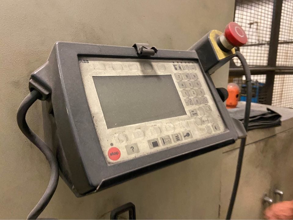ABB IRB 2400 Robotic Welder - Equipped With Workpiece Positioner - Image 2