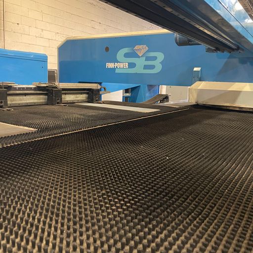 33 Ton Finn-Power SB6 Shear Brilliance Punching & Shearing Machine, 2004 - Image 9