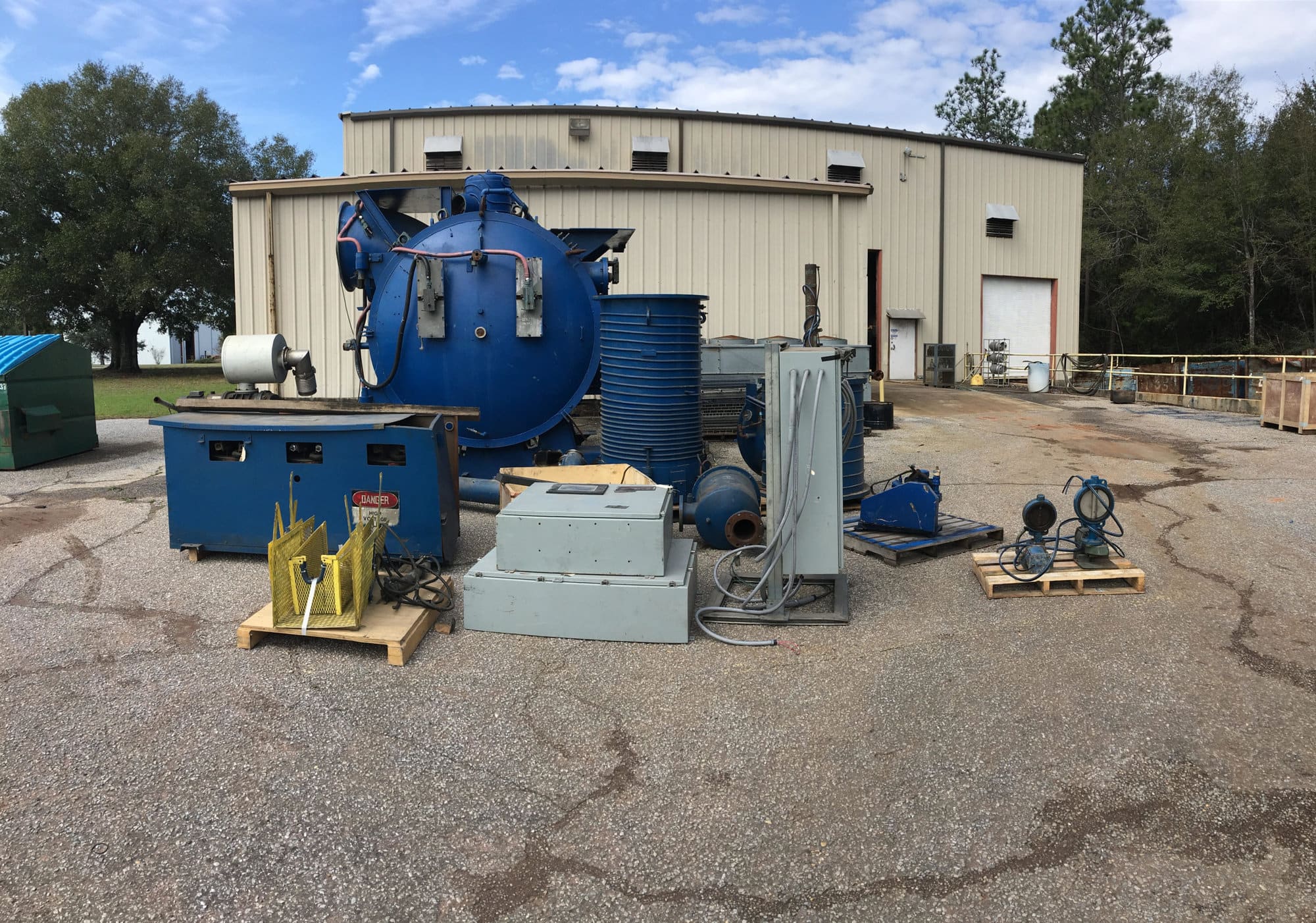 Ipsen VFC 94x72x30-25-R Gas Vacuum Furnace, 1978- 2800 Degrees Refurbished 2017 Not Used Since, Make an Offer! - Image 2