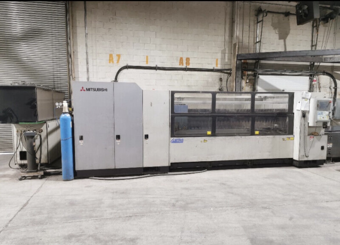 3500 Watt Mitsubishi ML3015LVP (S) CO2 Laser 2002 - 5'x 10'