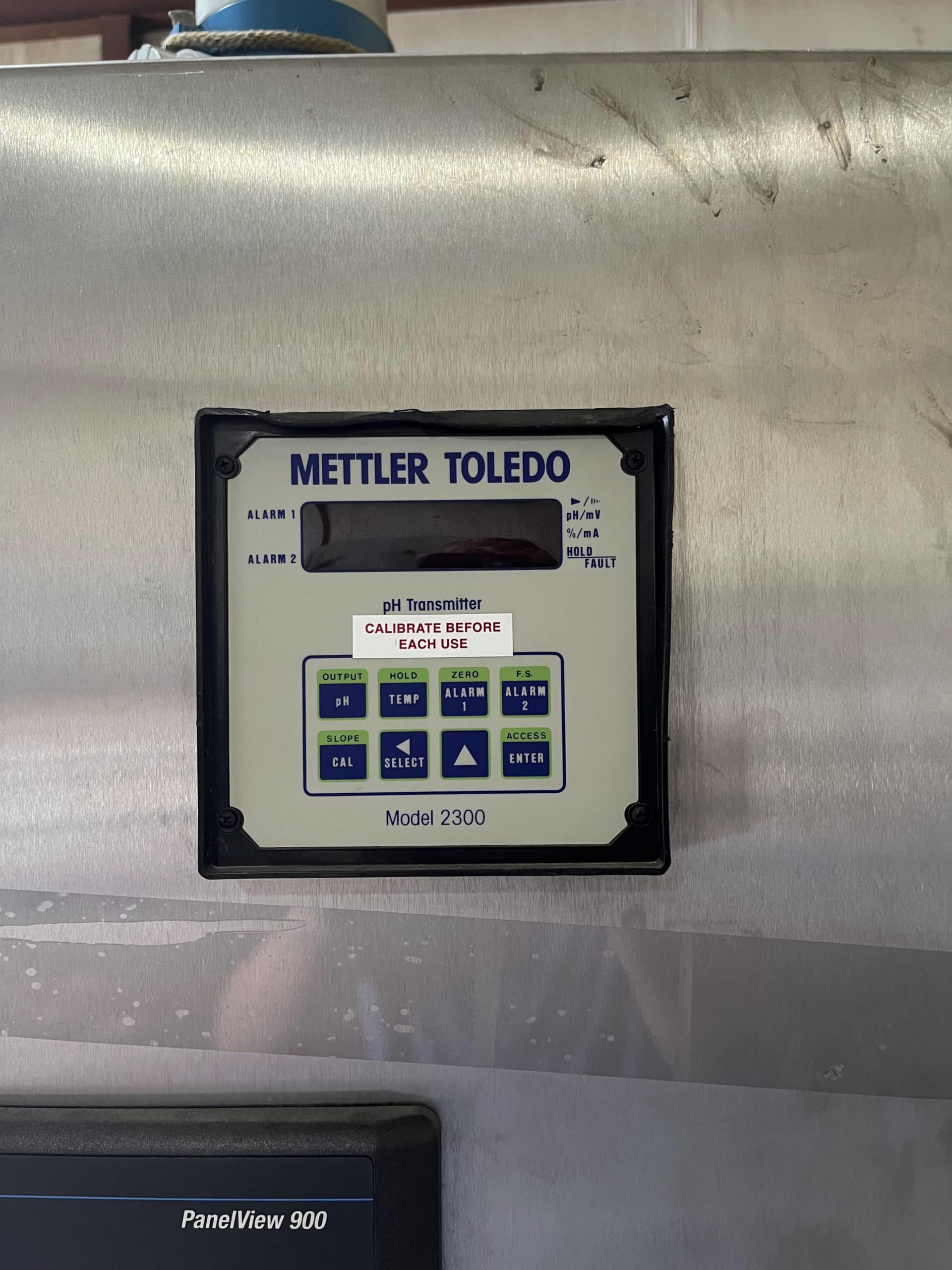 (x2) 100 Gallon Vertical Stainless Steel Tanks, Fermentation Skid, Jacketed, Agitated, 1997- Allen Bradley Control - Image 7