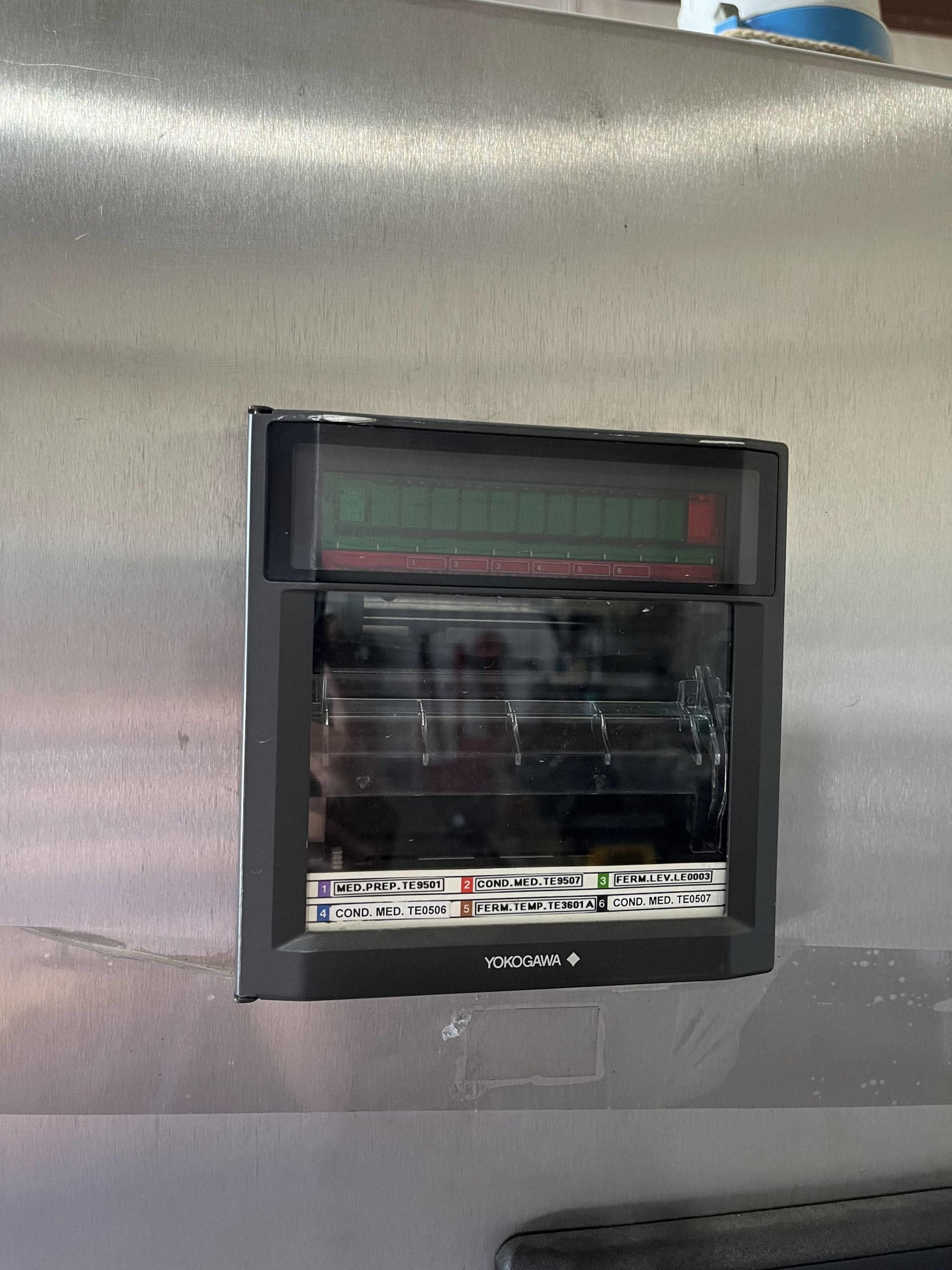 (x2) 100 Gallon Vertical Stainless Steel Tanks, Fermentation Skid, Jacketed, Agitated, 1997- Allen Bradley Control - Image 8
