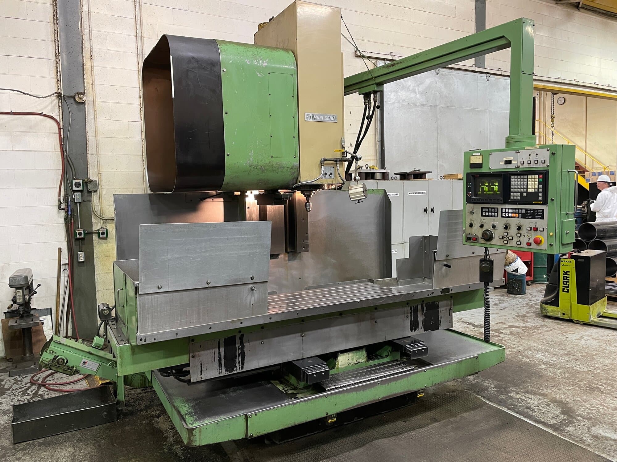 Mori Seiki MV-55 VMC, 1987- Well Maintained, Under Power, Full 4th Axis