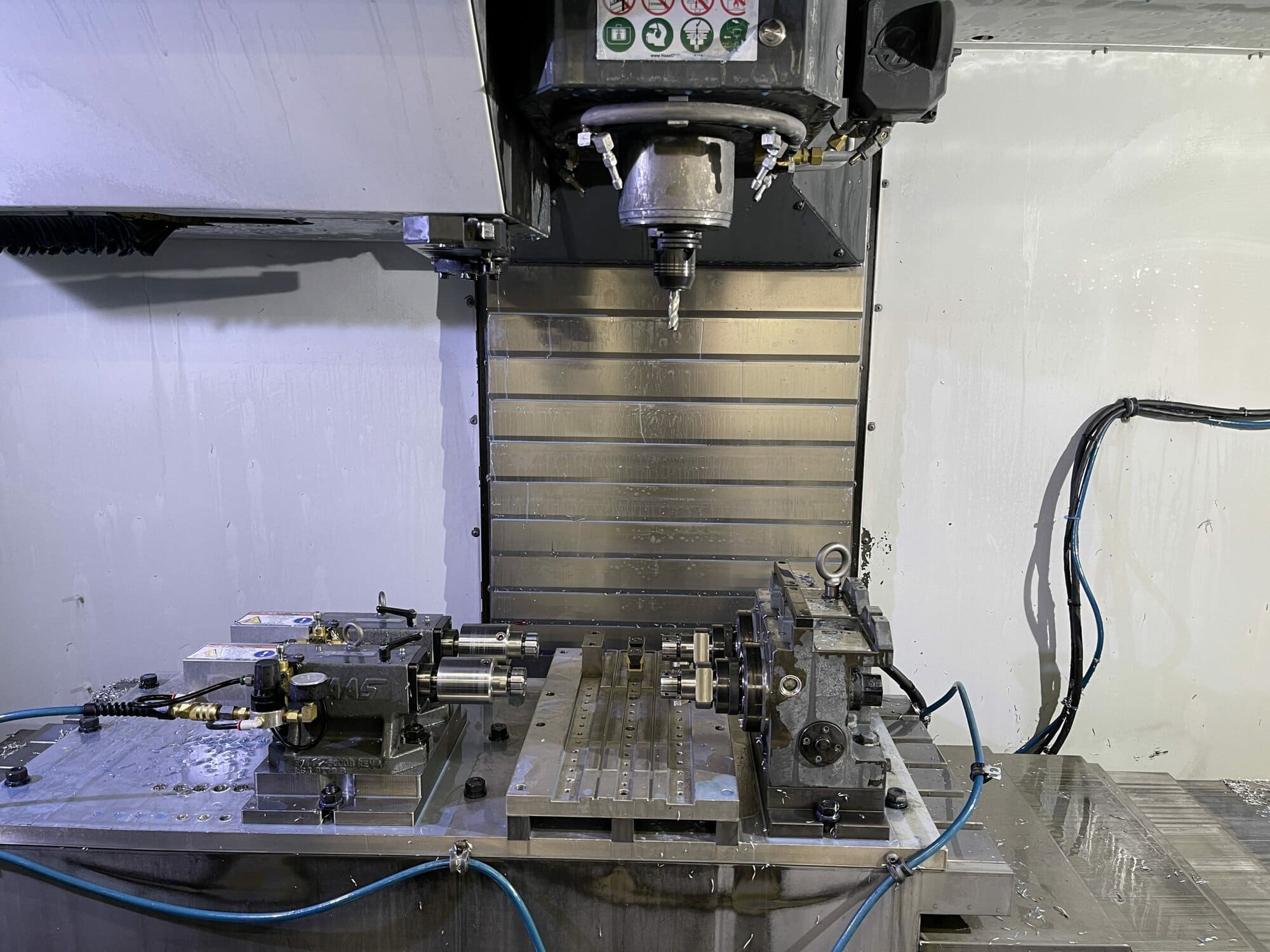 Haas VF-4SS VMC, 2020-15,000RPM, TSC, Multi-Auger, Mist Condenser, HSM - Image 4