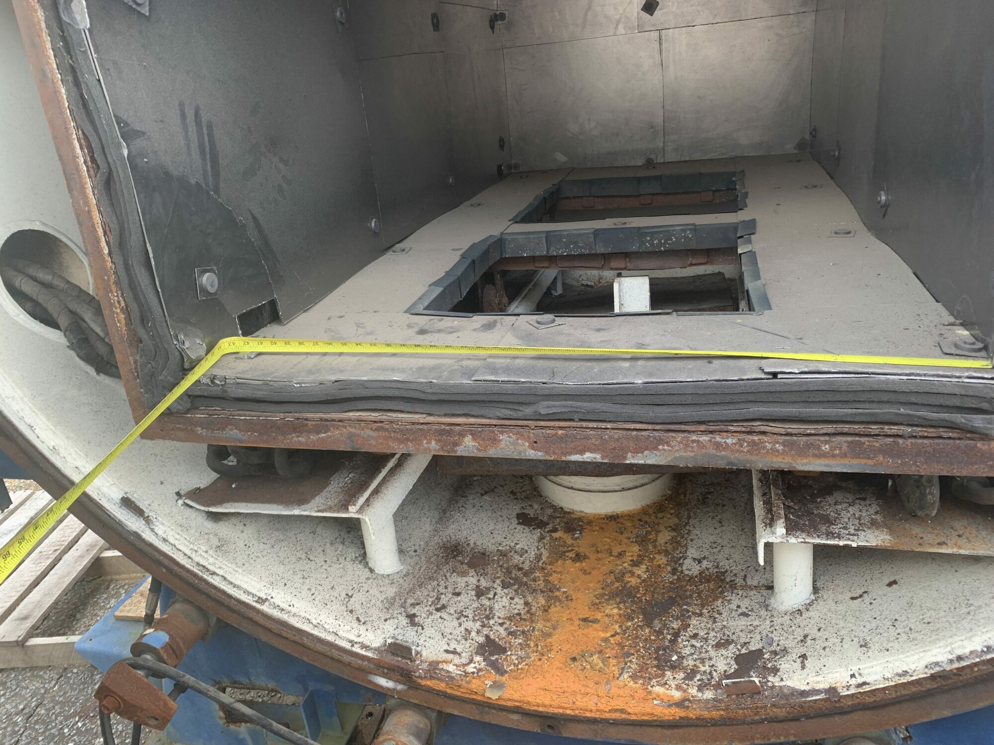 Ipsen VFC 94x72x30-25-R Gas Vacuum Furnace, 1978- 2800 Degrees Refurbished 2017 Not Used Since, Make an Offer! - Image 5