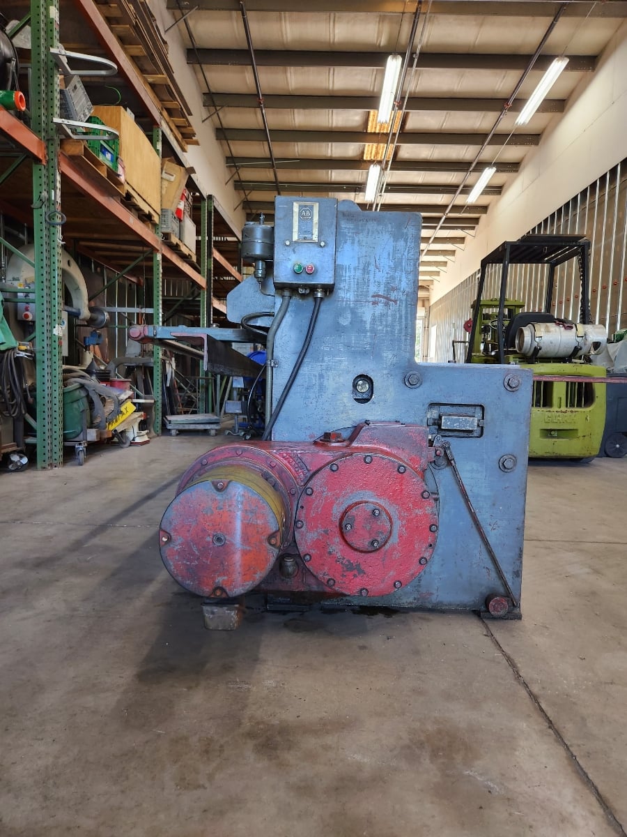 10 Gauge x 10' Niagara Model IR10-10Ga One Series Power Shear - Image 9