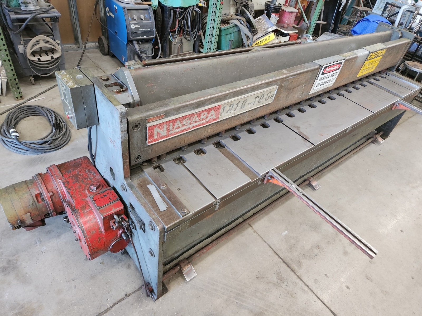 10 Gauge x 10' Niagara Model IR10-10Ga One Series Power Shear