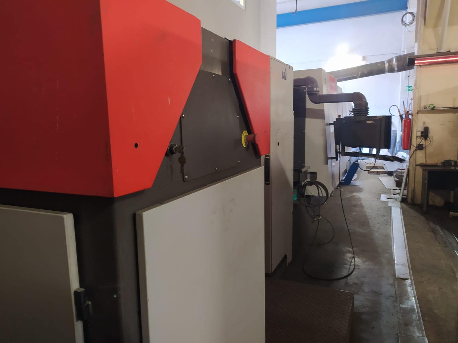 5200 Watt Bystronic Byspeed 3015, 2005 - Under Power, Well Maintained - Image 5