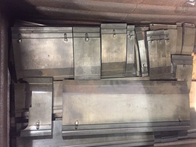 138 Ton X 10' Finn-Power B125-3060 CNCPress Brake, 2004 - 6-Axis Backgauge, Wila Tooling, Sick Safety Light Curtains, Transformer, Delem 69 CNC Control - Image 7
