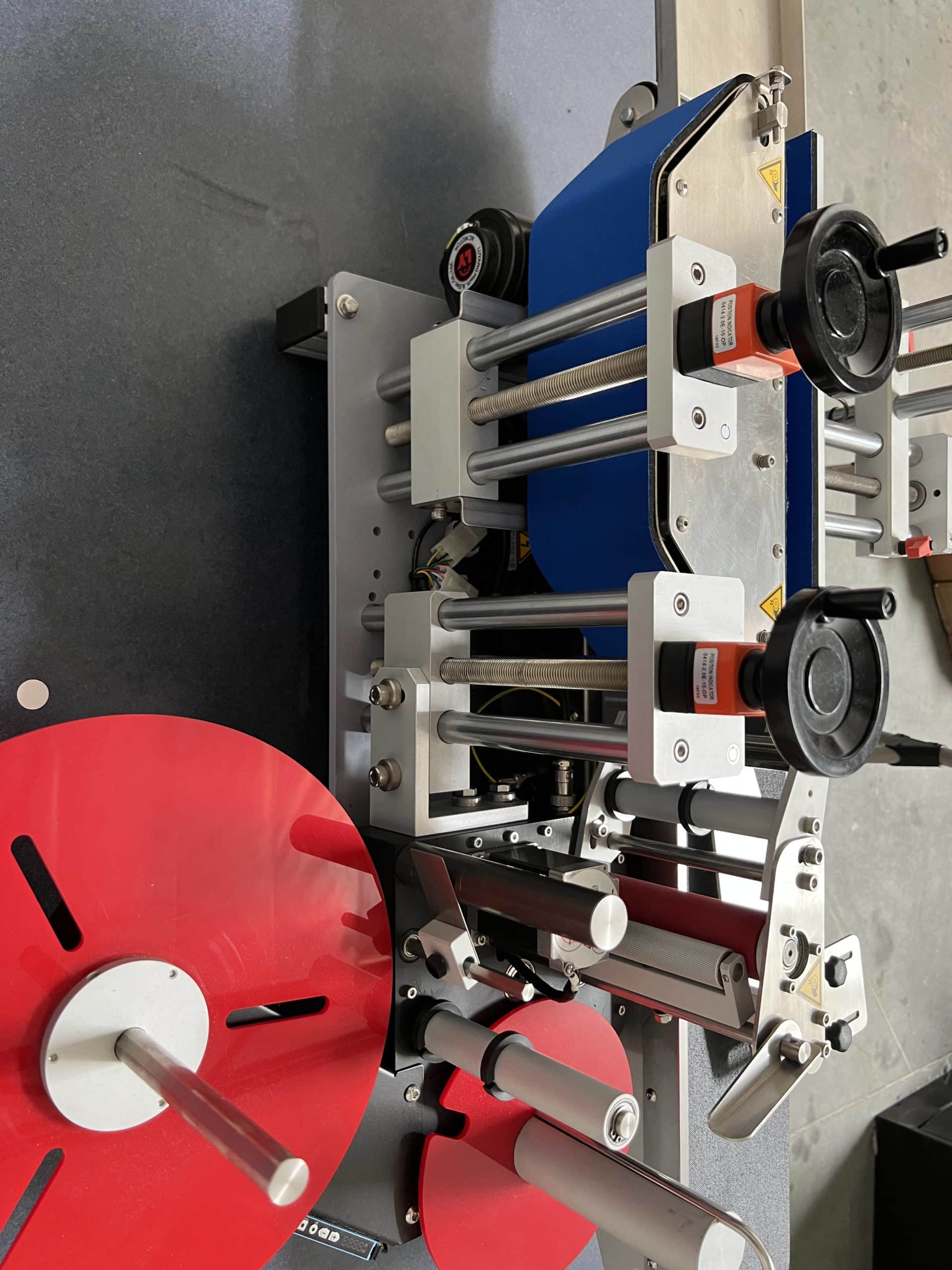 Cleveland CENLR100 Tabletop Round Bottle Labeler, 2019 - Image 3
