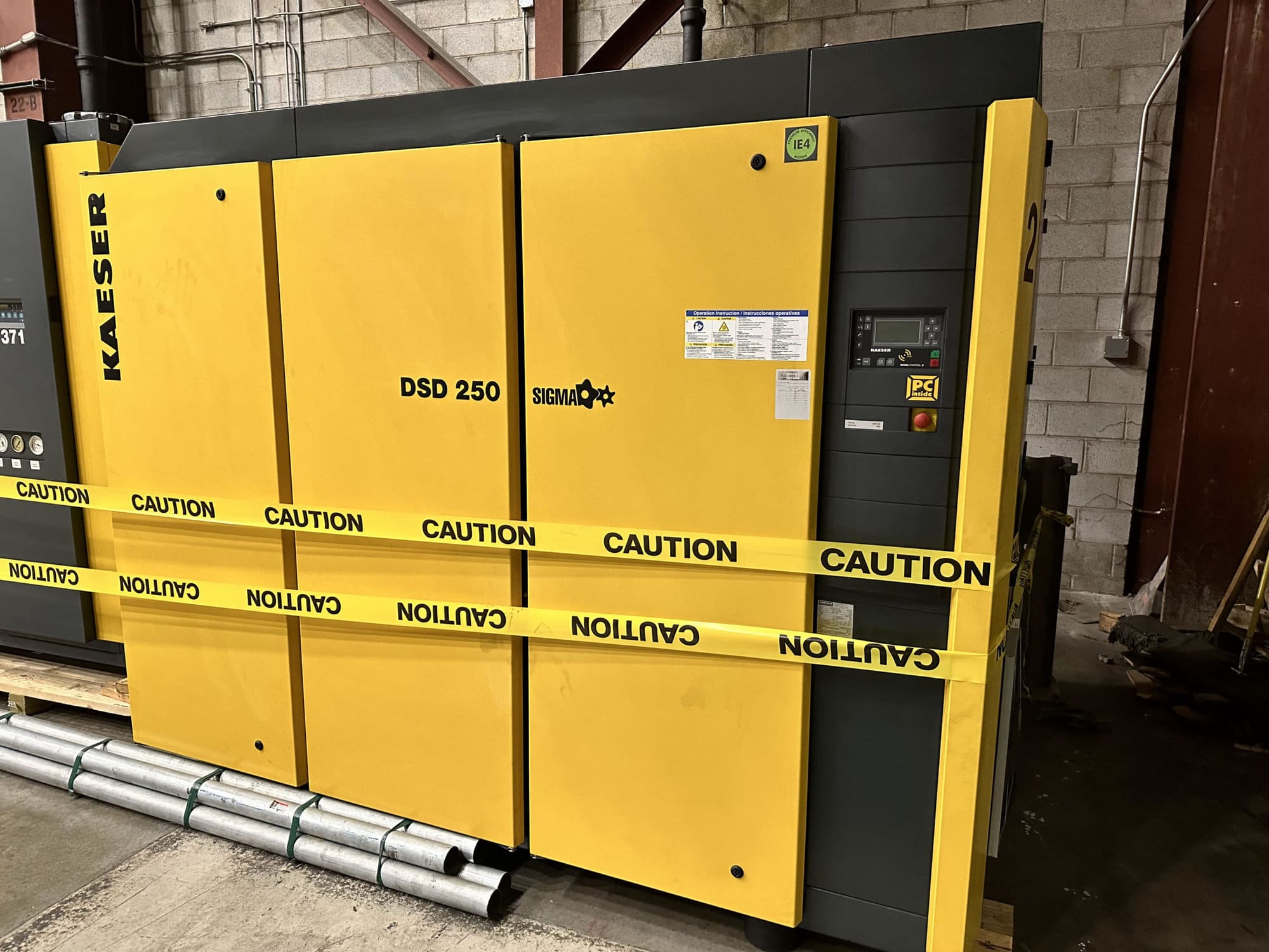 250HP Kaeser Sigma DSD250 Water-Cooled Rotary Screw Air Compressor, 2017- W/ Kaeser Model TH371WC Dryer