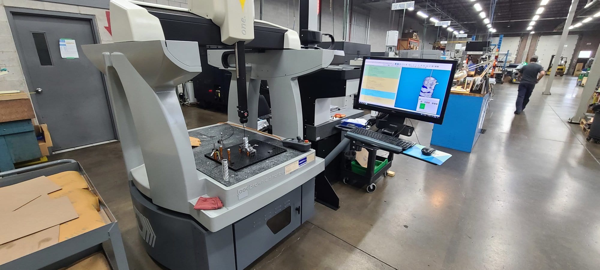 Brown & Sharpe ONE 7.10.7 CMM, 2013 - CAD 2022 Software, Computer, Multiple Renishaw Probes, Excellent Condition, Professional Shipping Prep