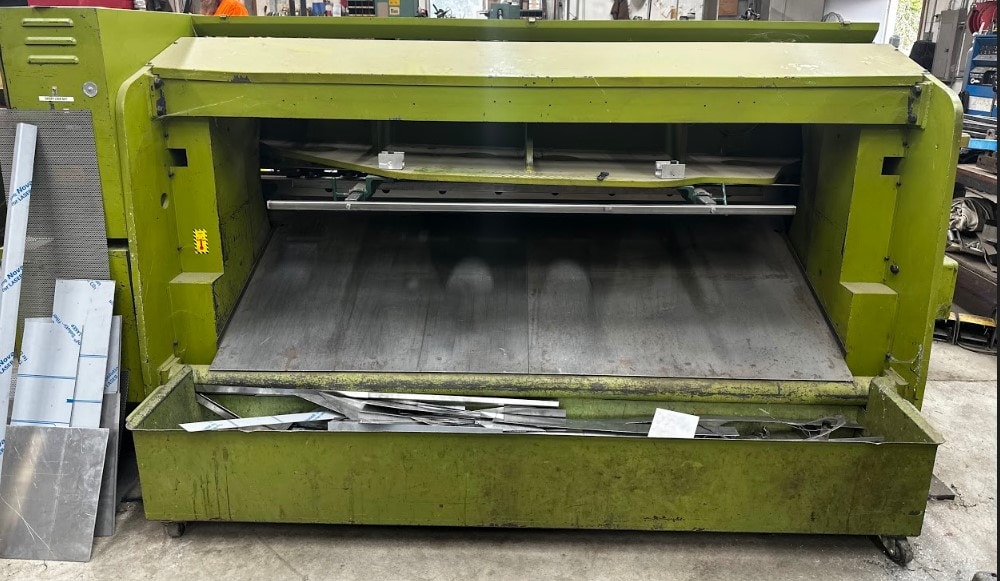 3/16" x 6' Amada M-2045 Shear, 1993 - Image 2
