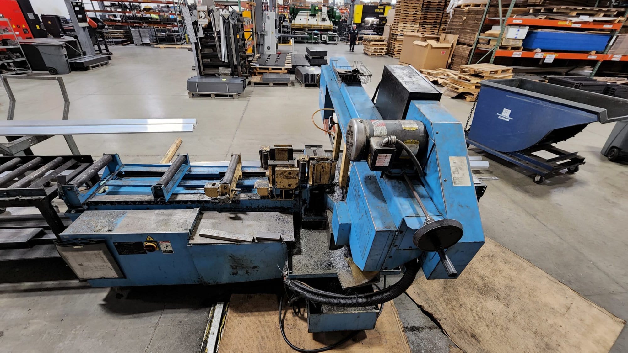 9" x 16" DoAll C916 SA Bandsaw, 1999 - Image 6