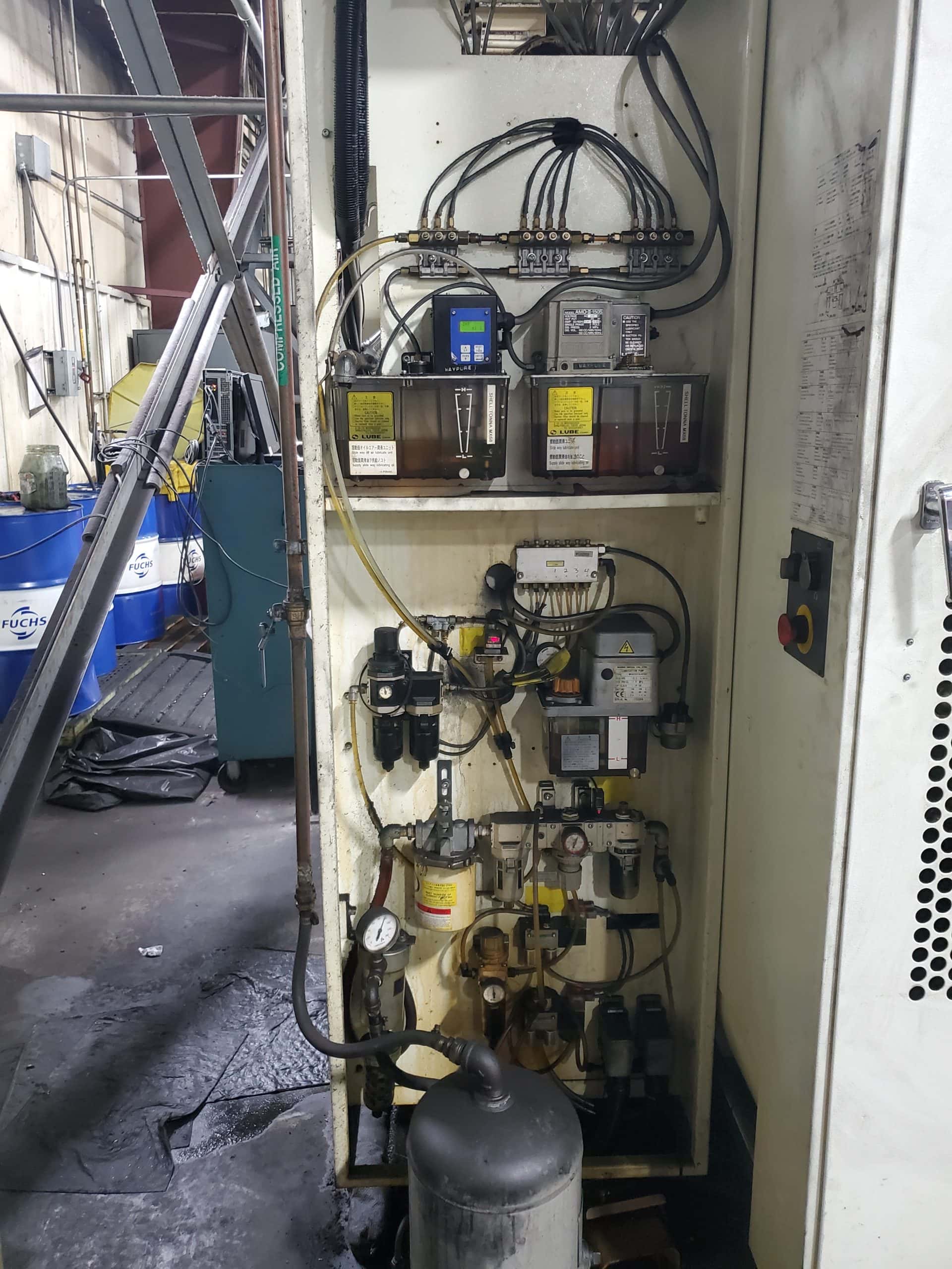 Kitamura Mycenter 4XiF VMC, 2007 - Renishaw Probe, Fanuc 16i-MB, Glass Scales - Image 12