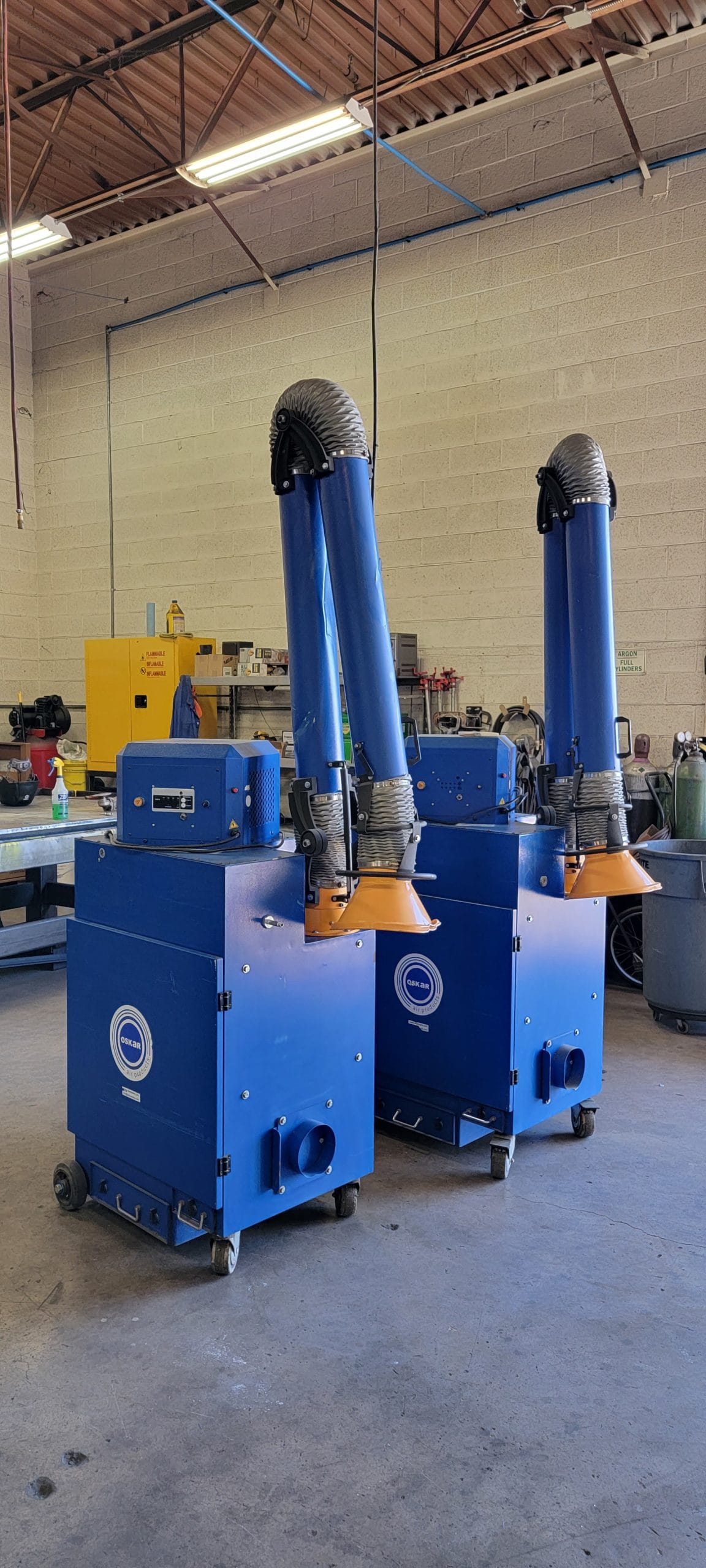 (2) Oskar Air Fume Extractors