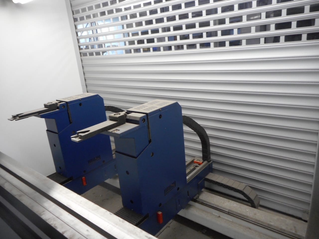 141 Ton x 10' Trumpf TruBend 5130X CNC Press Brake, 2013- 6 Axis Backgauge, Hardly Used, Very Low Hours - Image 2