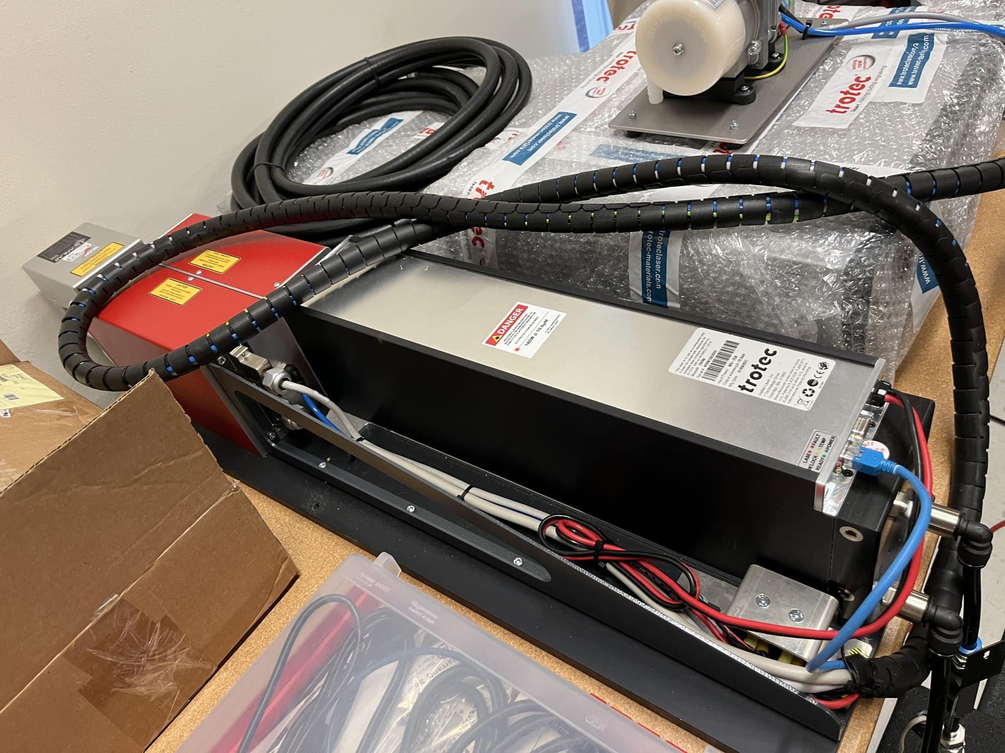 180W Trotec SpeedMarker 50 CL 156Wx CO2 Galvo Laser Engraver, 2021 - 8"x8"- 12"x12", Never Used! Water Chiller, 2 Lenses, Unit 2 - Image 2