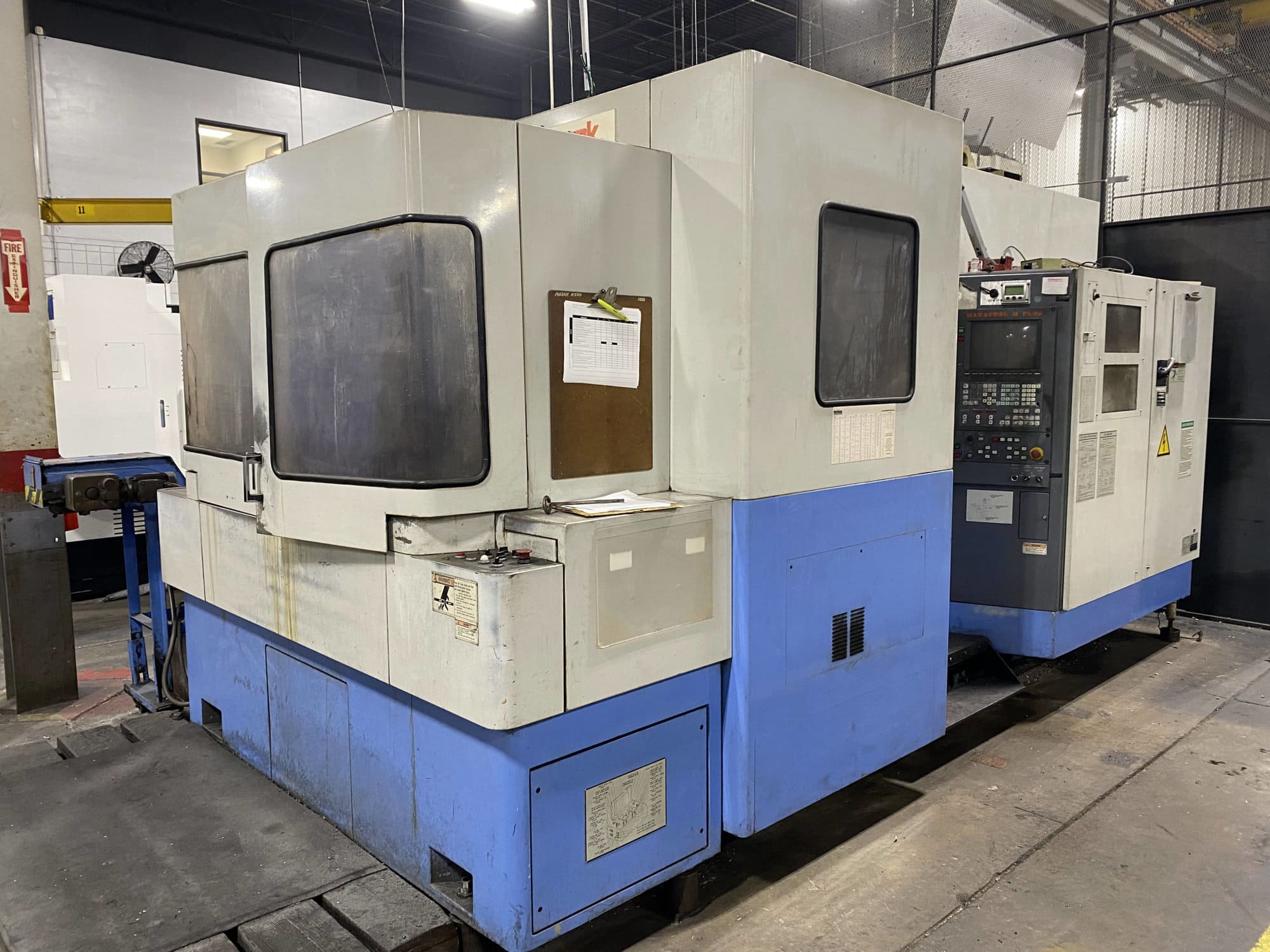 Mazak Ultra 550 500MM HMC, 1996 - Chip Conveyor, Mazatrol M plus - Image 4