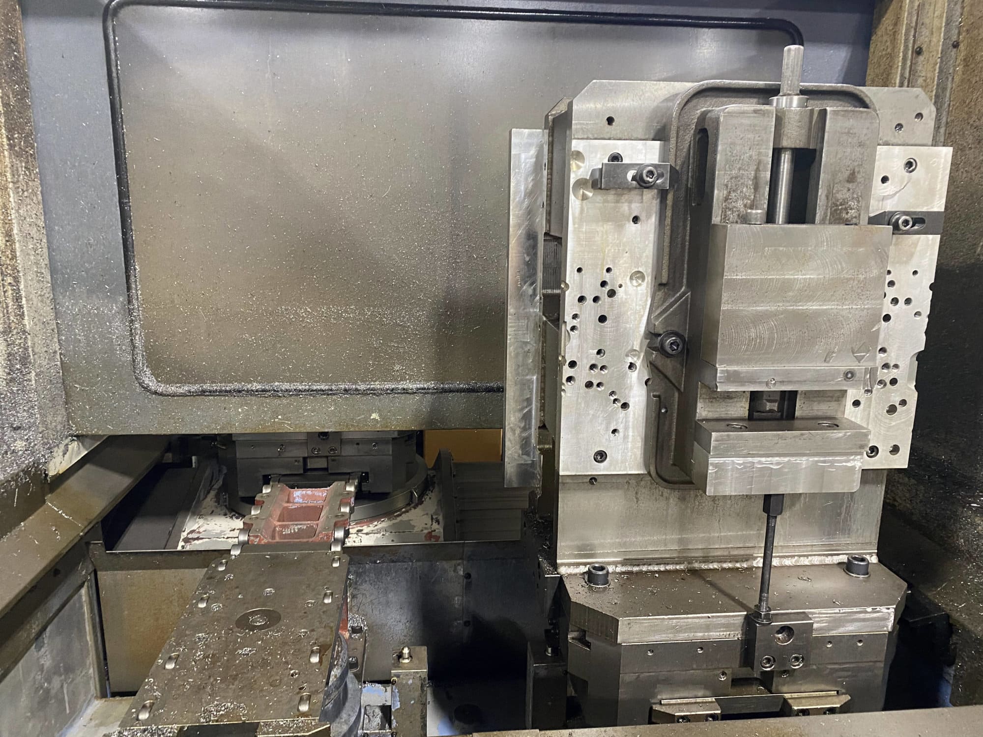 Mazak Ultra 550 500MM HMC, 1996 - Chip Conveyor, Mazatrol M plus - Image 14