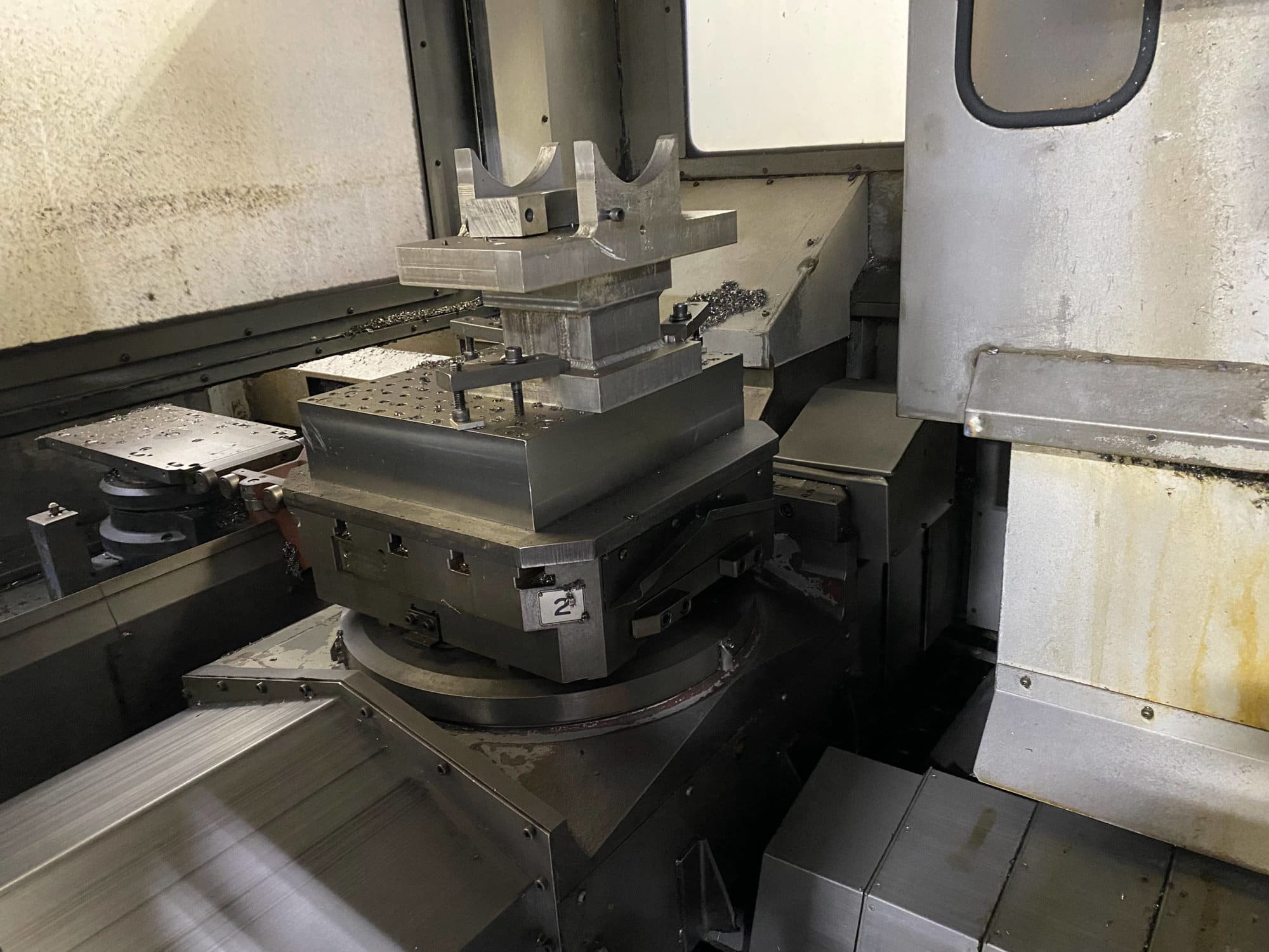Mazak Ultra 550 500MM HMC, 1996 - Chip Conveyor, Mazatrol M plus - Image 12