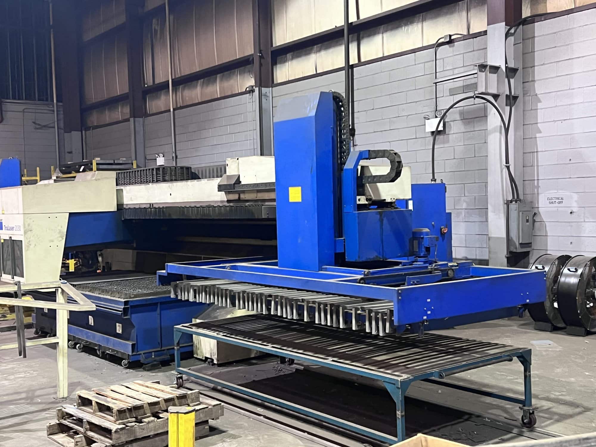 2000 Watt Trumpf 2030 Co2 Laser, 2007- 5' X 10, Load/Unload System