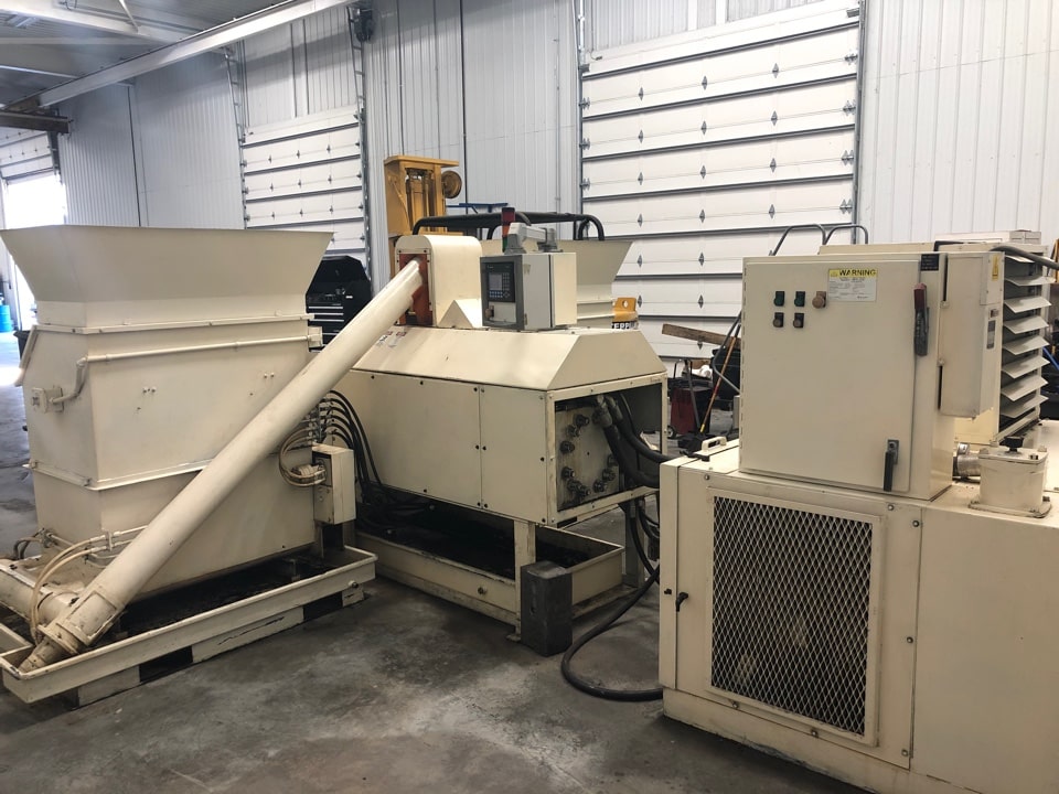 Puckmaster MCP-175 Hydraulic Briquetting Machine, 2006 - Refurbished in 2022, Fully Functional & Available Immediately! - Image 3