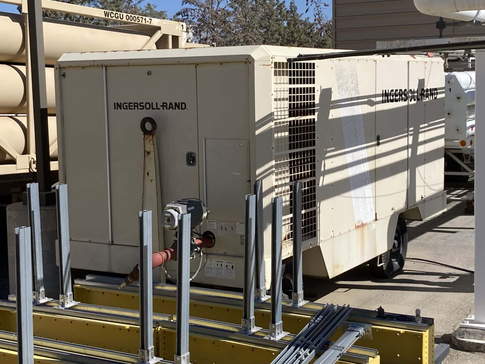 450 HP Ingersoll Rand P1600 Mobile Air Compressor, 1992