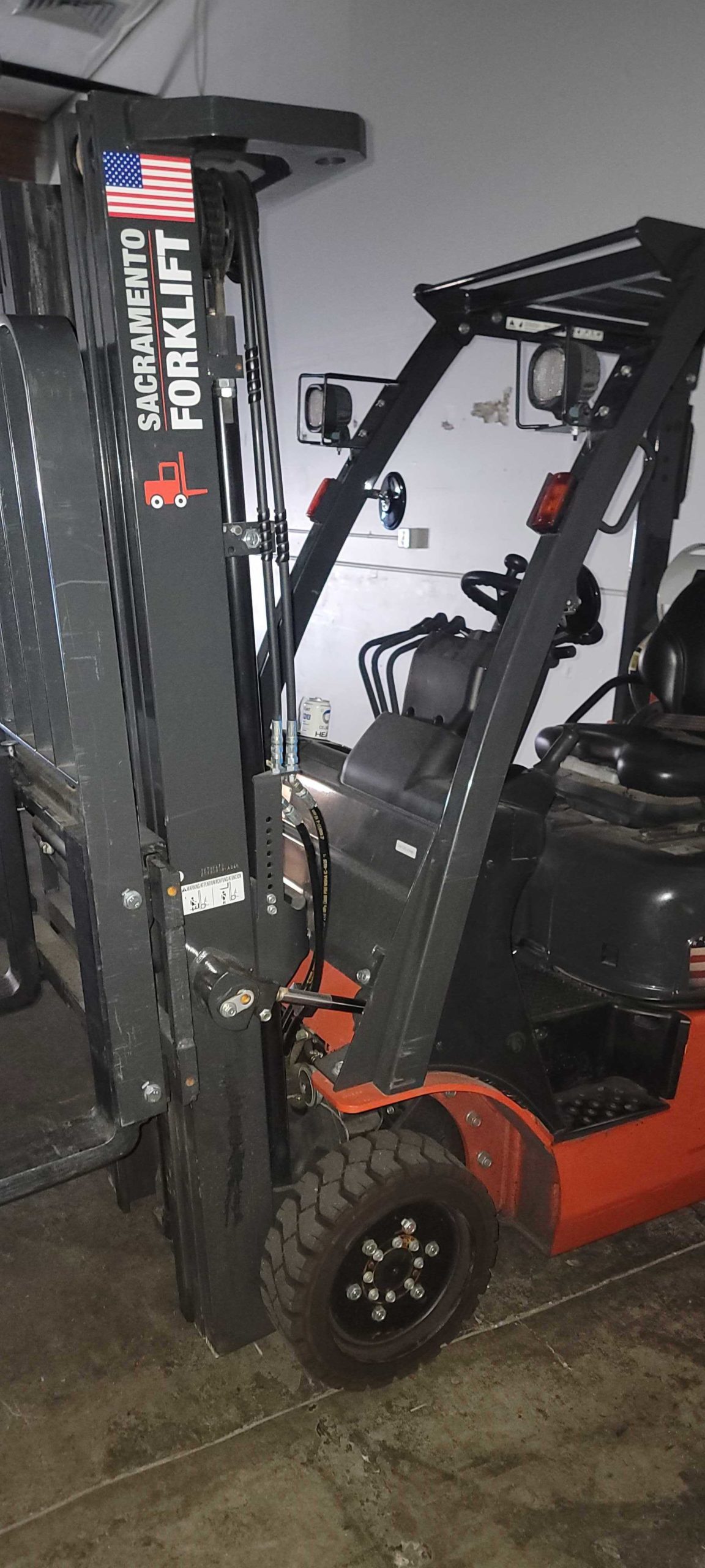 3,000 Lb. Unicarriers Sacramento MCP1F1A18LV LP Forklift, 2019 - Less Than 500 HRS Tilt & Side-shift