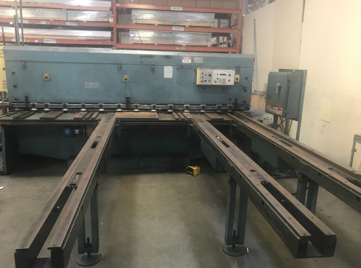 1/4" x 10' Amada M-3060 Mechanical Shear, 1985 - Power Backgauge, Squaring Arm, (2) Support Arm - Image 2