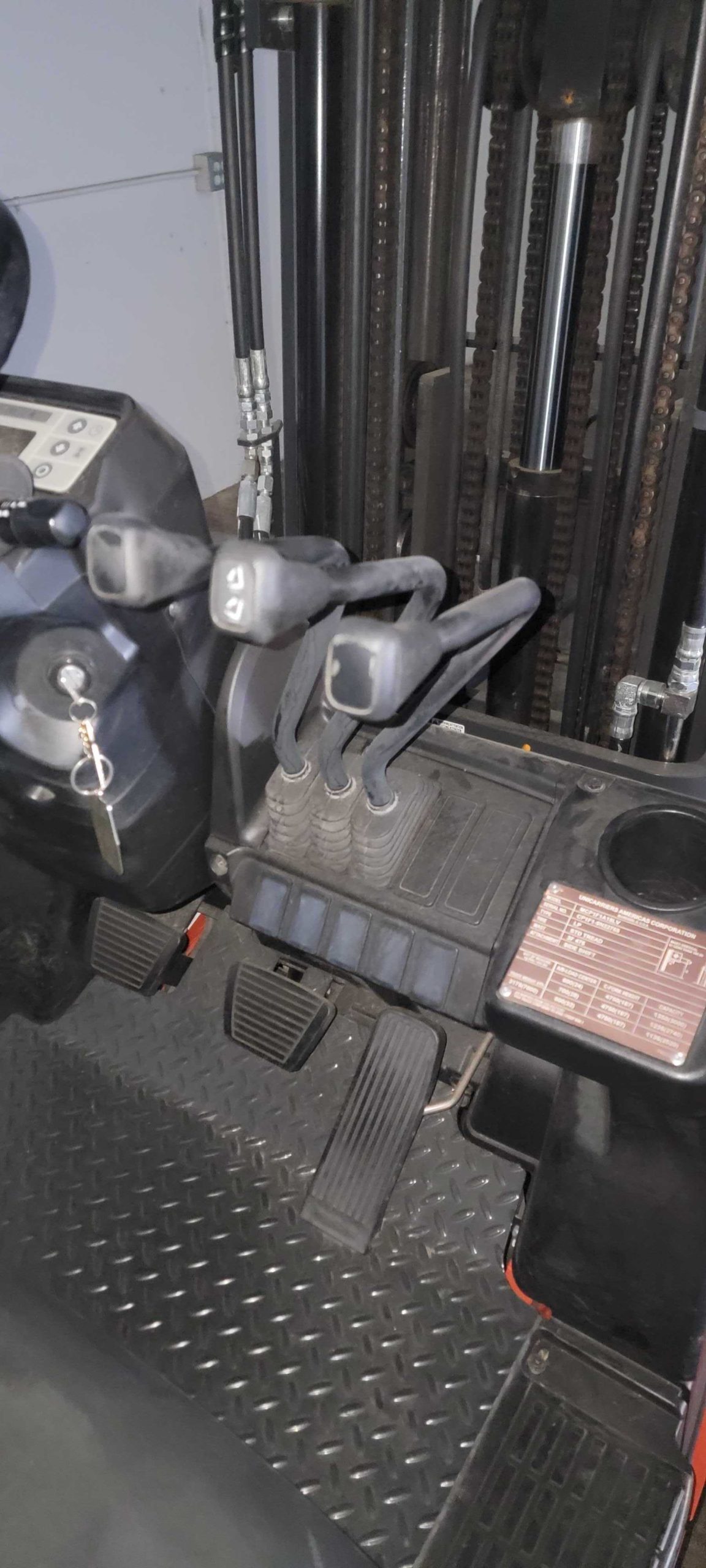 3,000 Lb. Unicarriers Sacramento MCP1F1A18LV LP Forklift, 2019 - Less Than 500 HRS Tilt & Side-shift - Image 14