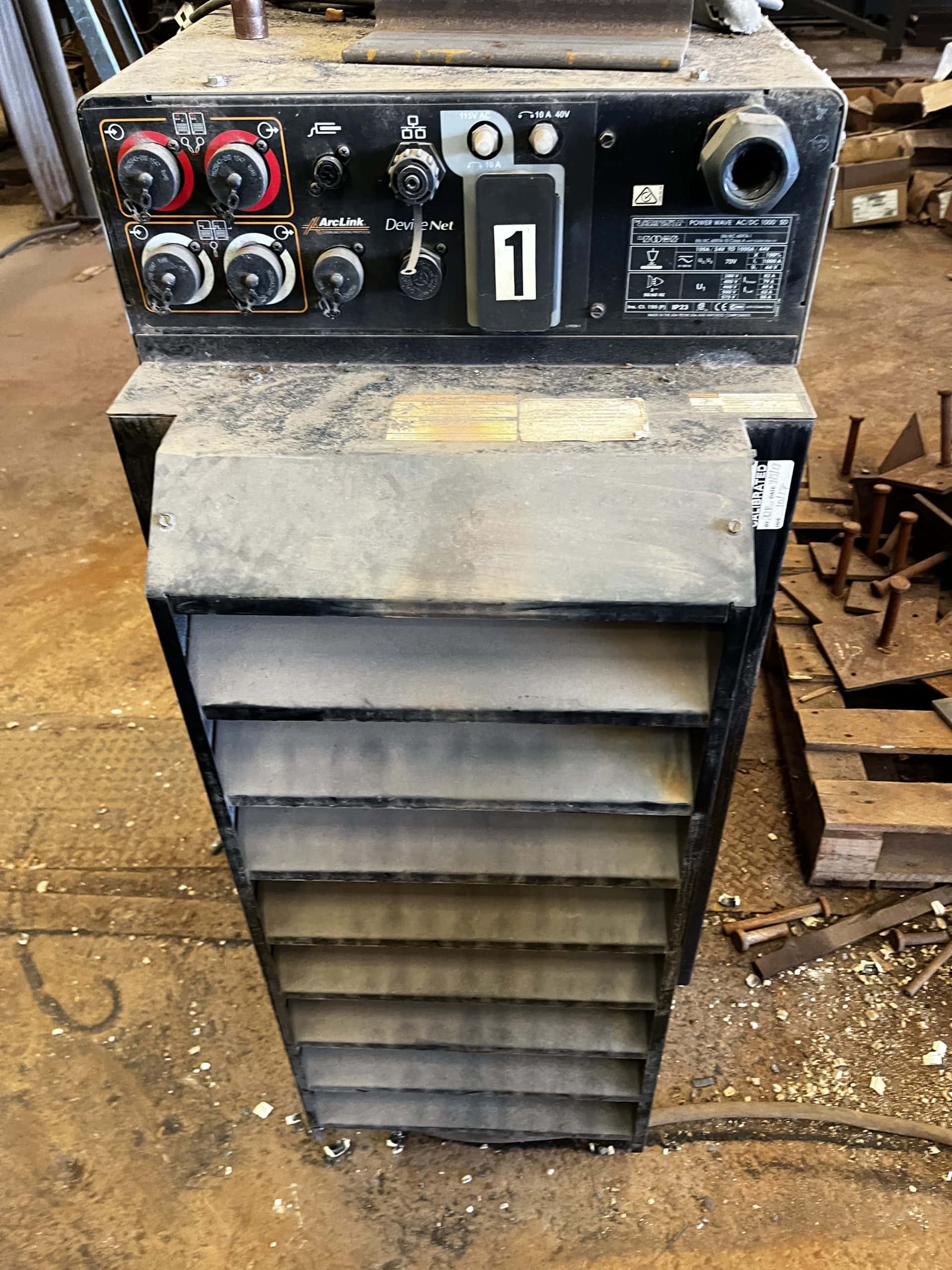 Lincoln Electric Powerwave AC/DC 1000 SD Submerged Arc Welder 2016, Cruiser Tractor K3048 and Materials - Image 2