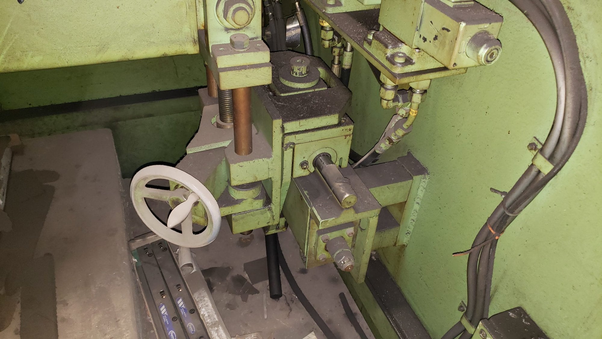 350 Ton x 13' GWP Press Brake, 1989 - Kentucky Rebuild Corp. Control - Tooling Included - Image 7