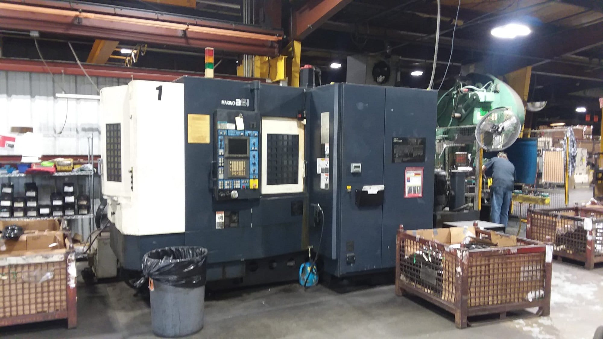 Makino A51 HMC, 2006 - 4th Axis, High Pressure Coolant, 12K RPM